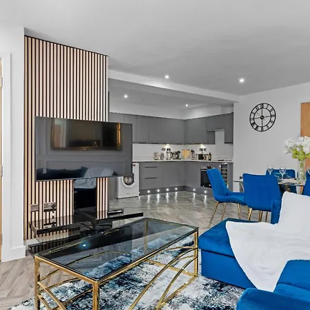 Imperial Quarters Luxury 2 Bed In Centre Snow Hill Perfect For Business, Leisure And Family شقة
